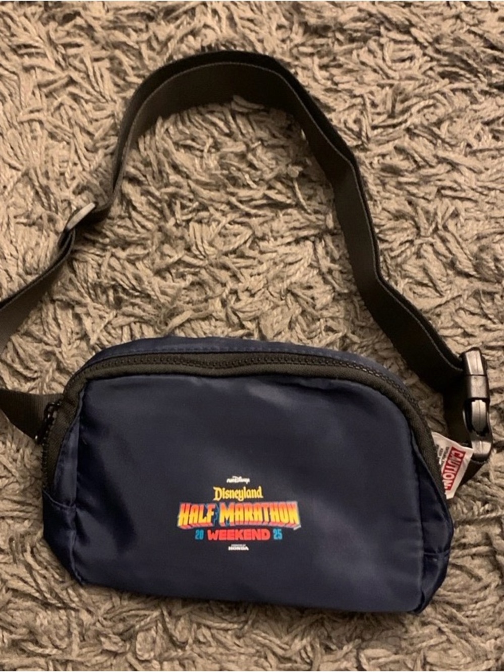 Rare Disneyland Navy Half Marathon Weekend Running Belt Bag with Black Strap